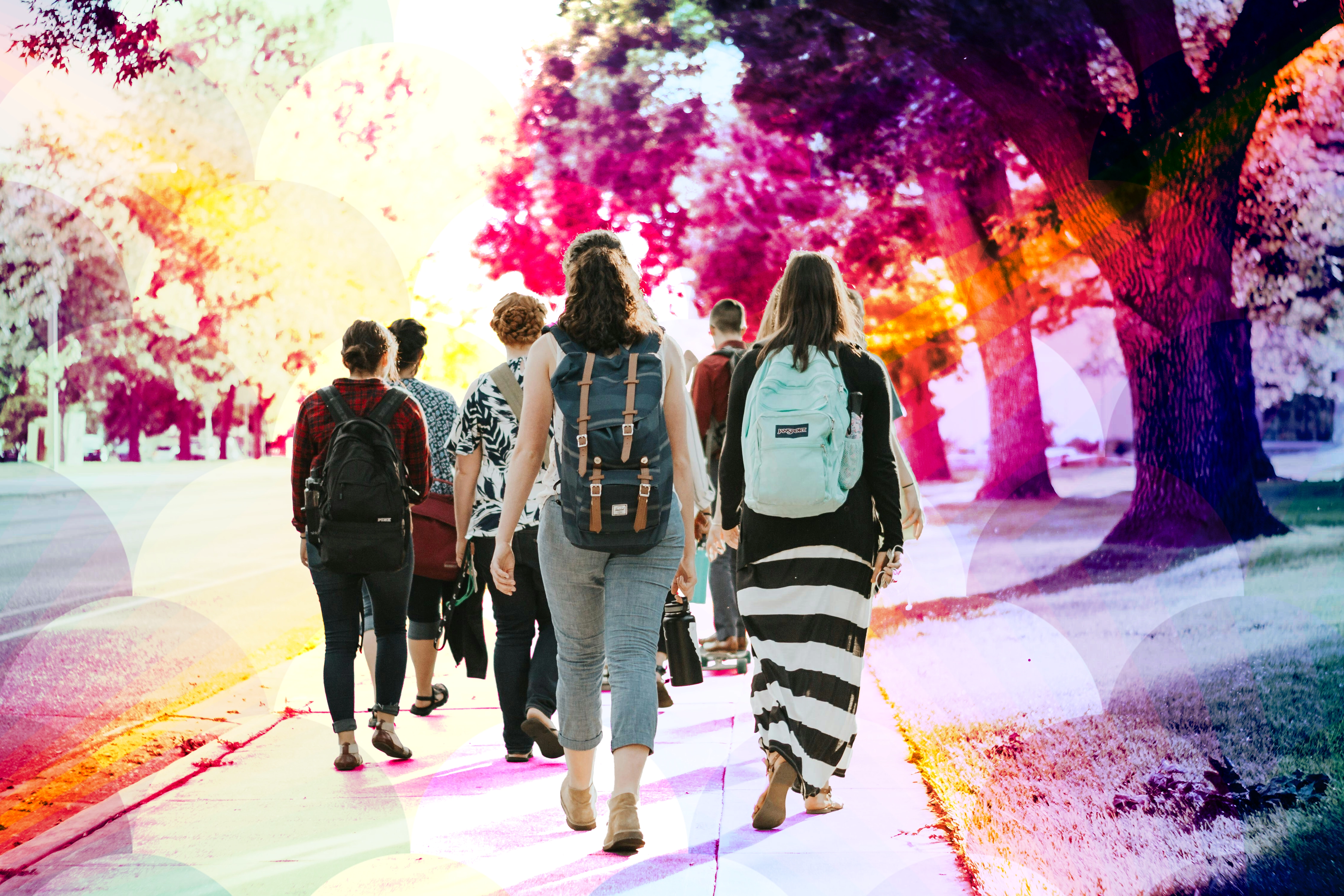 how-to-deal-with-being-away-from-parents-in-college image